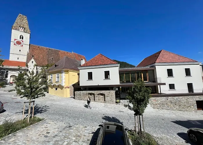 Weingut Fj Gritsch Mauritiushof * Spitz an der Donau